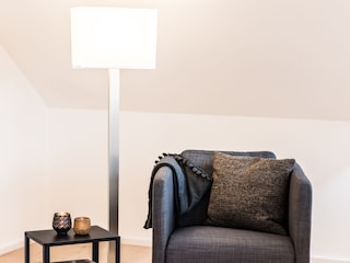 Schöner Sitzplatz im Schlafzimmer