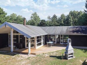 10 Personen Ferienhaus in Væggerløse-By Traum