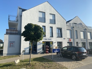 Tante Emma, jetzt "Stand & Hafer"  - Nienhagen