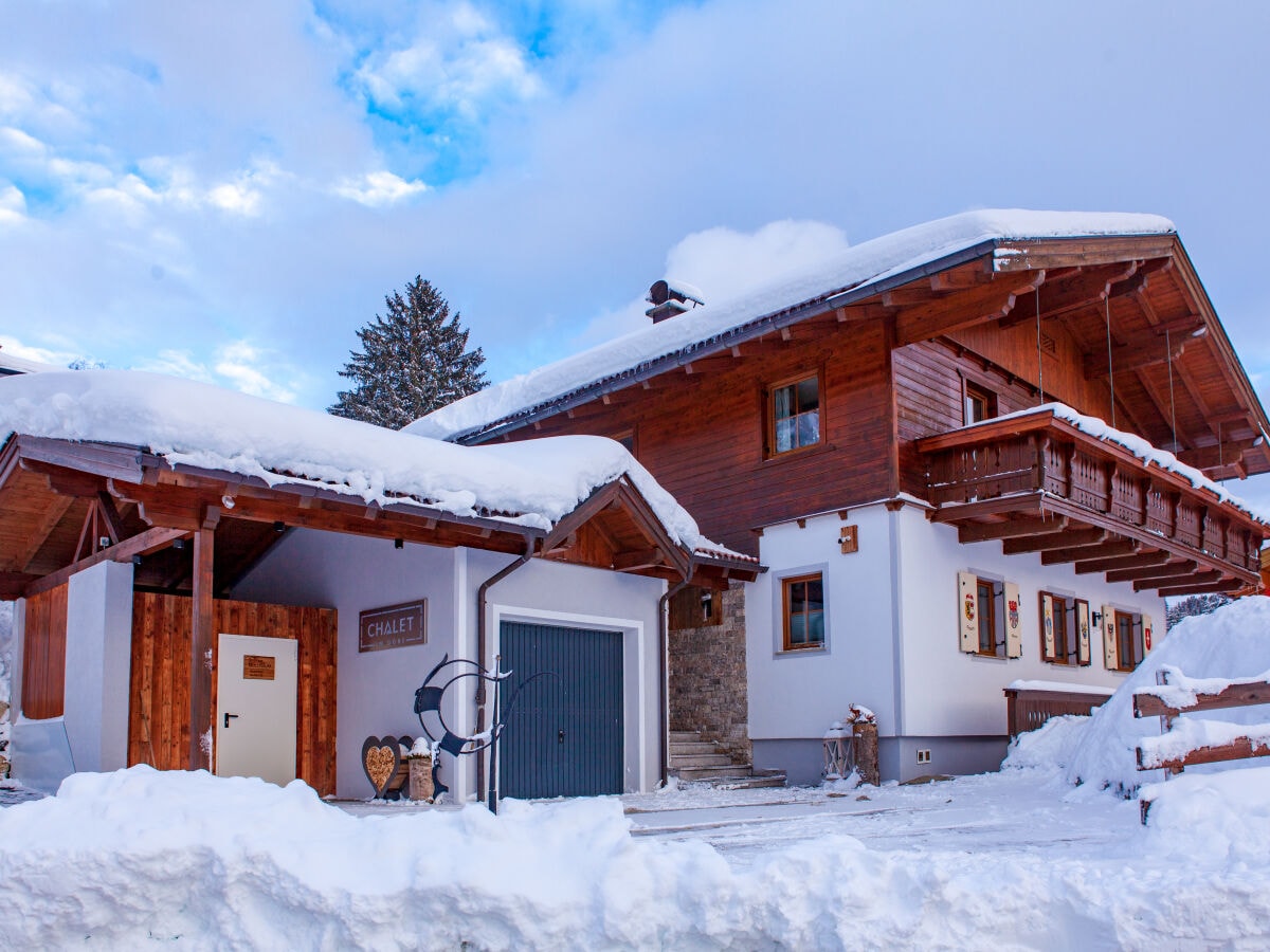 Chalet im Winter