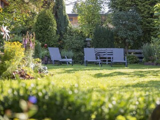 Garten mit Liegewiese