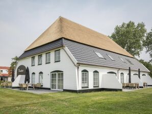 Farmhouse Ferienwohnung auf attraktivem Bauernhof in De Cocksdorp auf der Insel Texel. - De Cocksdorp - image1