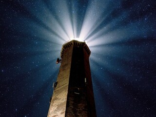 Der Leuchtturm bei Nacht