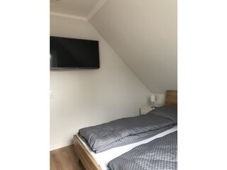 Schlafzimmer DG Eltern