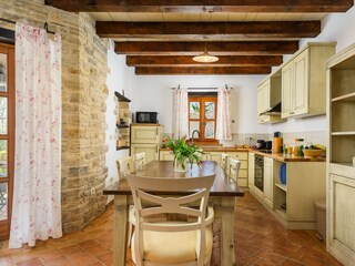 Villa Jakovici Caratteristiche 16