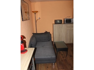 Sitzecke kann als zusätzl. Bett gerichtet werden