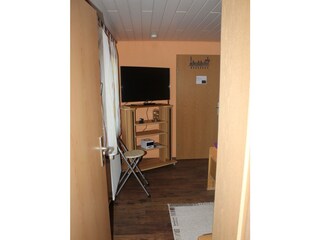 Blick von Balkon ins Zimmer