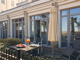 Sonnige Terrasse