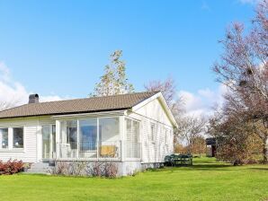 6 Personen Ferienhaus in Tvååker-By Traum - Blixtorp - image1