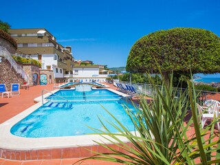 Apartment Pietra Ligure Außenaufnahme 7