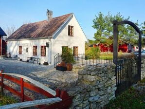 Holiday house 4 Personen Ferienhaus in SLITE - Lärbro - image1