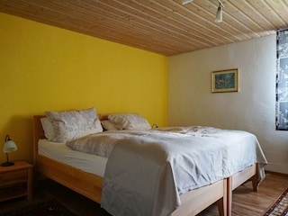 Schlafzimmer II