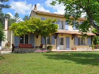 Vakantiehuis Sillans-la-Cascade Buitenaudio-opname 4