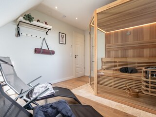 Wellnessraum mit Sauna