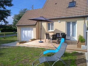 Charmant vakantiehuis met tuin op 600 m van het strand - Saint-Jean-de-la-Rivière - image1