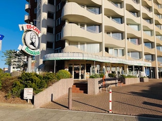 Eiscafé direkt am Haus