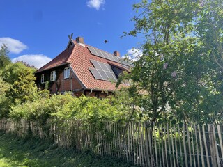 Blick von der Dorfstrasse