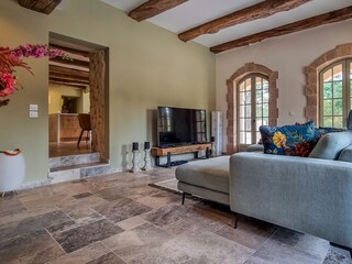 Villa Lorgues Características 66