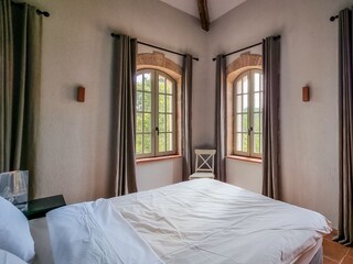 Villa Lorgues Características 95