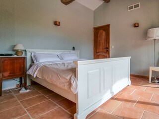 Villa Lorgues Características 119