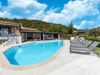 Villa Porto Cervo Buitenaudio-opname 14