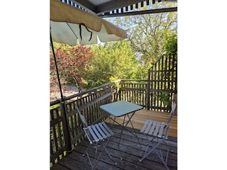 Auf dem Balkon entspannen