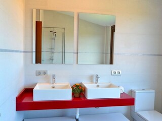 Cottage Muro Features 33