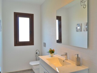 Cottage Muro Features 39