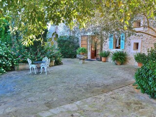 Cottage Llubi Outdoor Recording 8