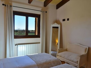 Cottage Búger Features 27
