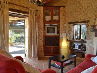Cottage Búger Features 14