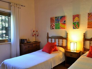 Cottage Búger Features 18