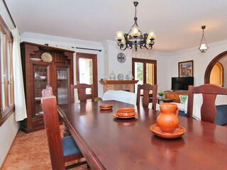 Cottage Búger Features 18