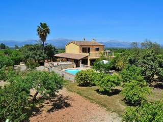 Cottage Sineu Outdoor Recording 3