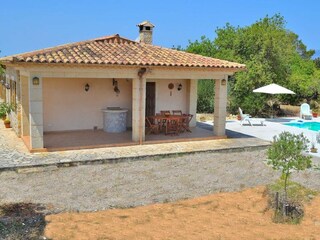 Landhaus Llubi Außenaufnahme 4