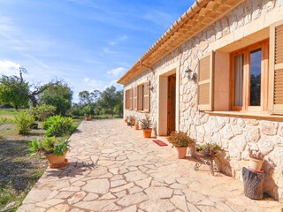 Landhaus Llubi Außenaufnahme 5