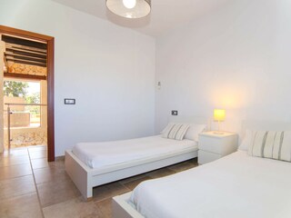 Cottage Sa Pobla Features 40