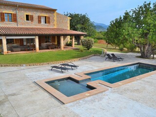 Cottage Consell Outdoor Recording 6