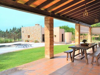 Cottage Consell Outdoor Recording 12