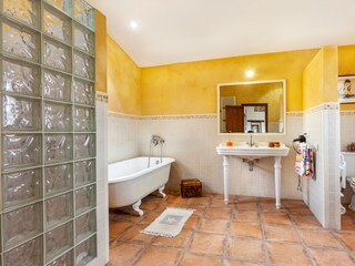 Cottage Consell Features 19