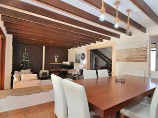 Cottage Consell Features 21
