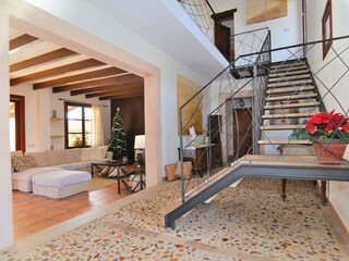 Cottage Consell Features 25