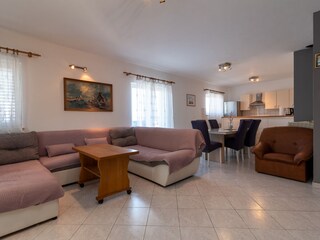 Appartamento Okrug Donji Caratteristiche 9