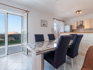 Appartamento Okrug Donji Caratteristiche 12