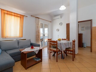Living room/dining room/kitchen