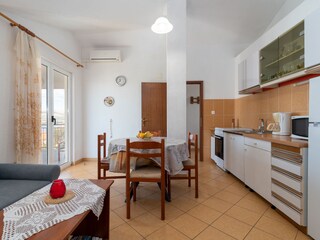Living room/dining room/kitchen