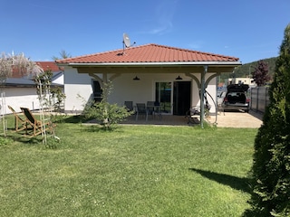 Terasse mit Überdachung