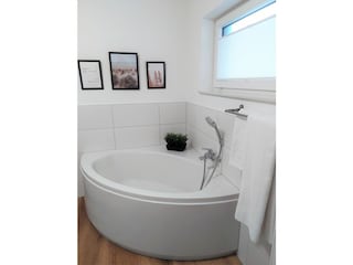 Badewanne / Fenster