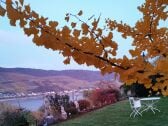 Goldene Herbststimmung im Garten Ihres Feriendomizils