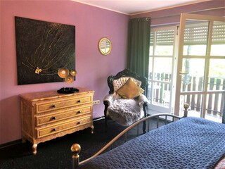 Schlafzimmer.